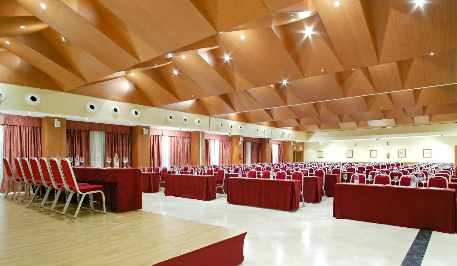 ****  Hotel Ilunion Málaga Spanien
